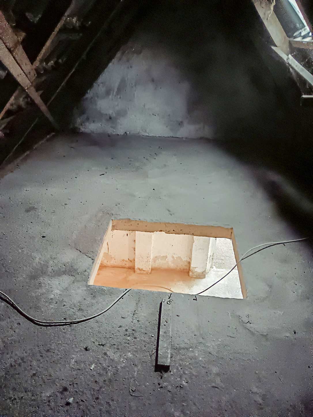 Dachboden nach der Entrümpelung